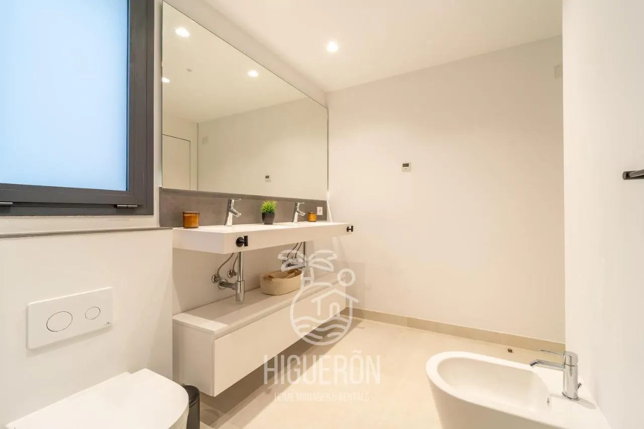 Higueronrentals Paradise Lift Fuengirola 0*,